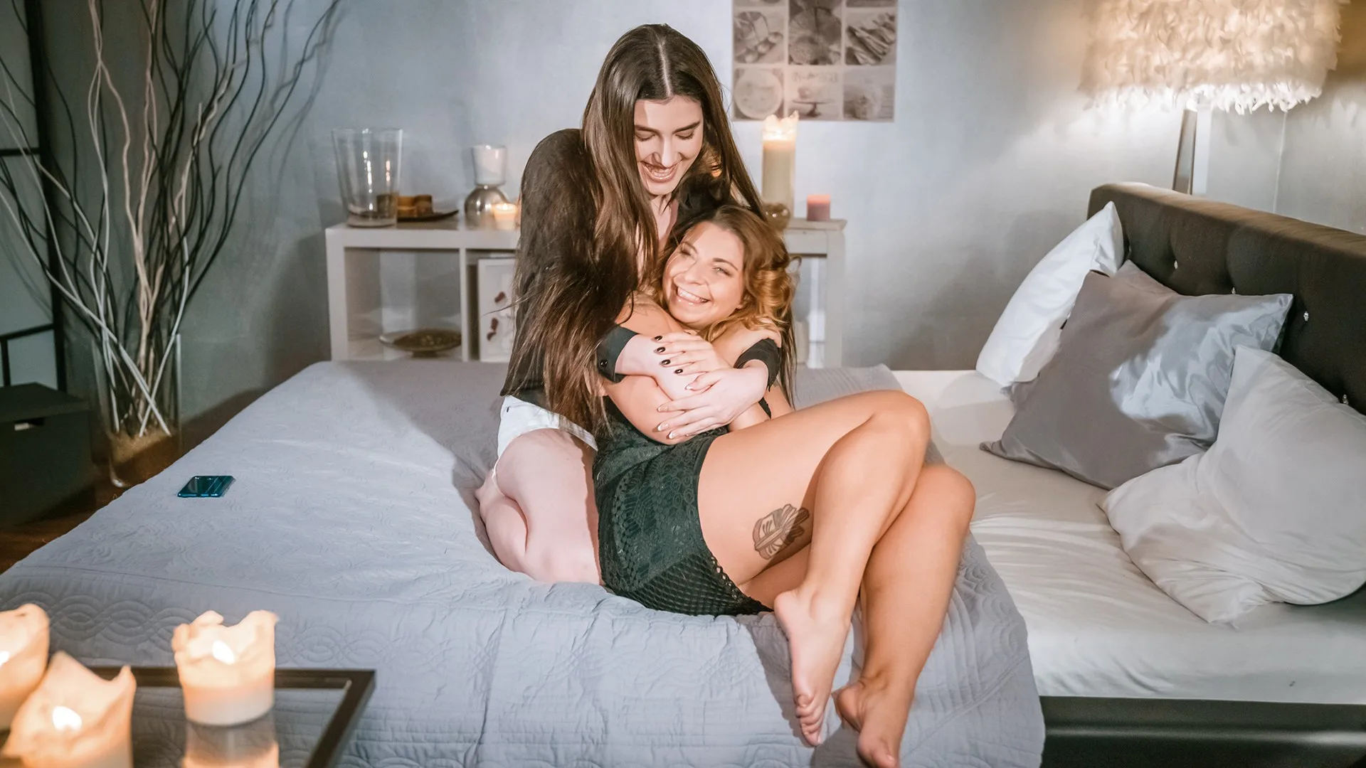 Bedroom orgasms for lesbian lovers - Lesbea